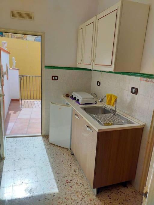 Casa Vacanza "Il Cortiletto" Sciacca Luaran gambar
