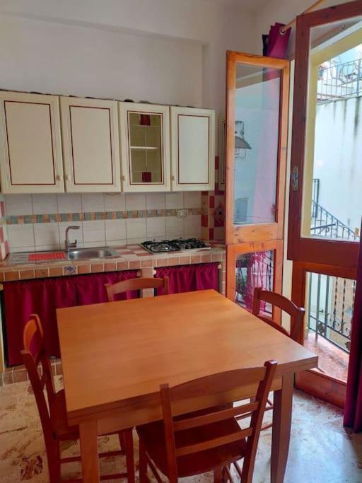 Casa Vacanza "Il Cortiletto" Sciacca Luaran gambar